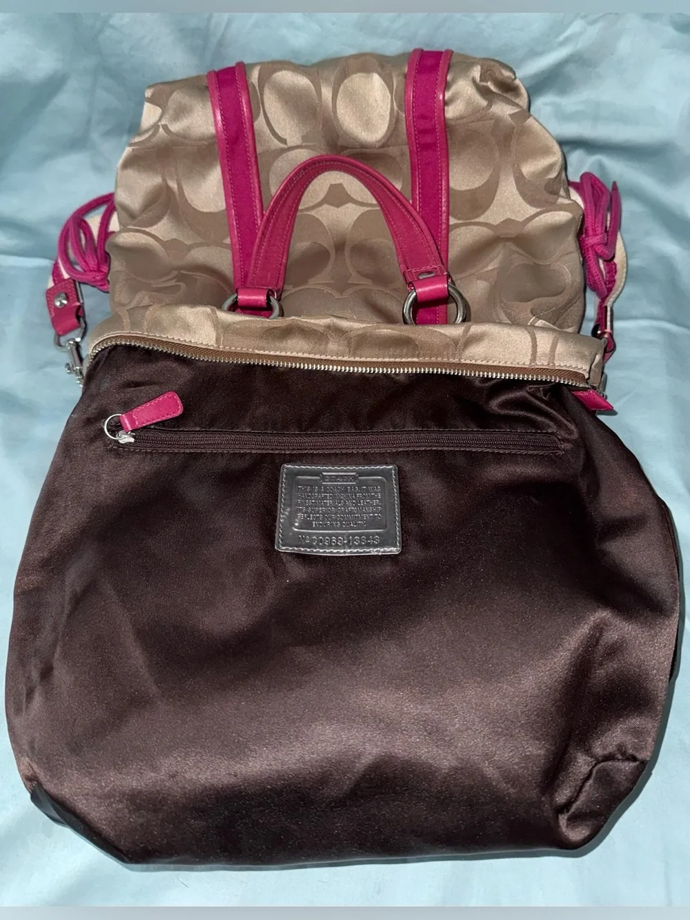 Coach Poppy Signature Spotlight Tote Tote with Fuchsia Trim-13843